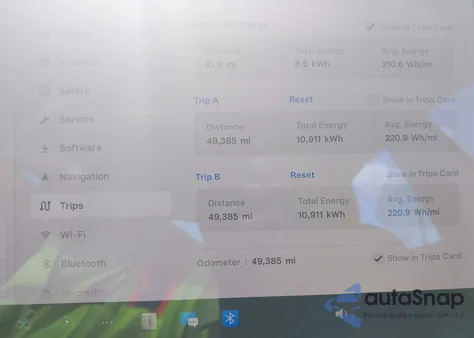 2019 Tesla Model 3 Long Range/Mid Range/Standard Range/Standard Range Plus z USA, uszkodzony, nr VIN 5YJ3E1EA0KF299936